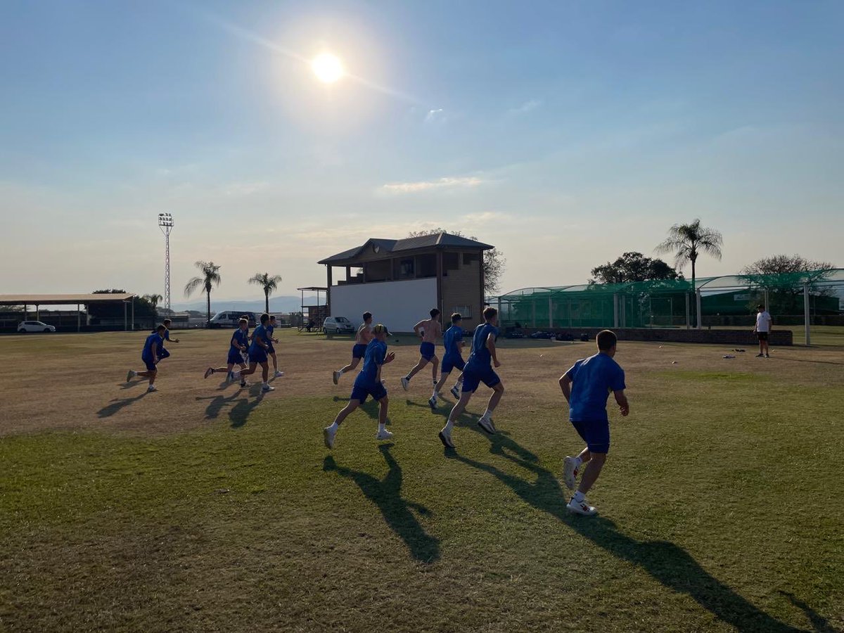 Cobus Pienaar tweet media