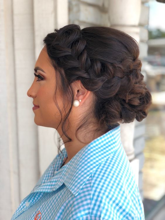 PraiseHair's tweet photo. At Praise Hair Braiding, we offer top hairstyles with various braids and weaves for all hair types in a friendly atmosphere. Affordable, trendy, and practical!

visit us at https://t.co/Uu0e5LOYcS

#HairBraiding #HairWeaves #StylishBraids #HairTransformation #HairGoals https://t.co/wE9SN0Kb6d