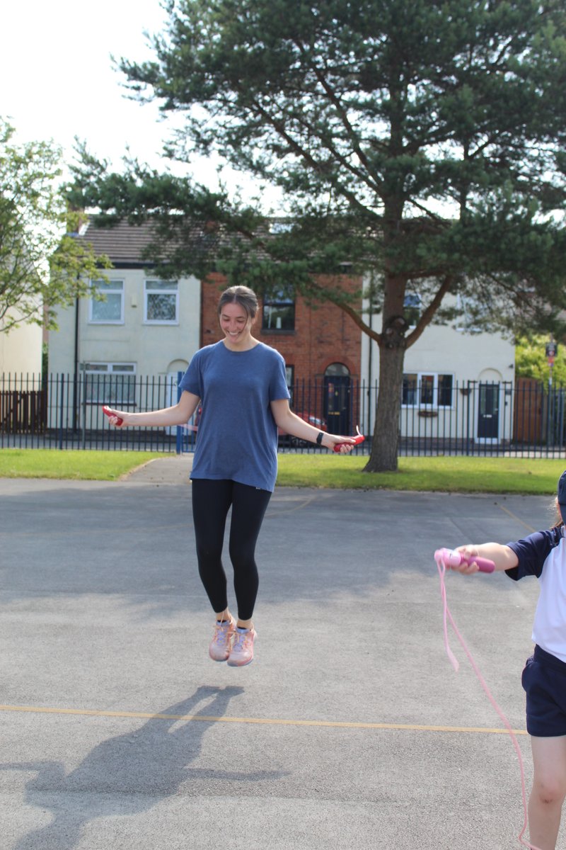 GolborneCPS's tweet photo. Year 2 @skip2bfit 

Year 2 tried really hard to develop their skipping technique and resilience to try and beat their score. The children were ambitious and their enthusiasm was brilliant.  #Skip2BFit https://t.co/UPj7pyzusZ