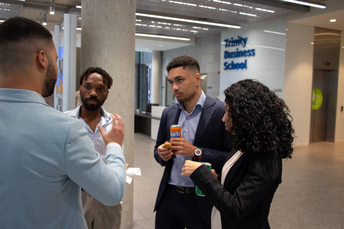 geninc_eu's tweet photo. Some pictures from the latest BA MeetUp in Dublin! 🇮🇪

BA MeetUps are one-day seminars to give #Geninc Brand Ambassadors all the keys they need to develop their sales, coaching and communication skills, through conferences but also networking with people from other countries! 🌍 https://t.co/NLv3vPTYMz
