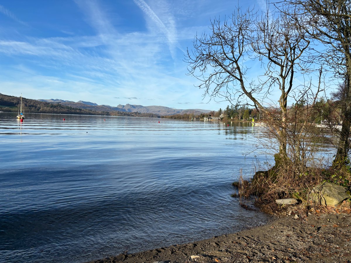 Limited availability for summer short breaks in the heart of the English Lake District: 3rd-5th July, 20th-23rd July, 26th-28th July and 9th-12th August. Sleeps six, self catering, private hot tub - please DM or email enquiries@lakelandretreats.co.uk