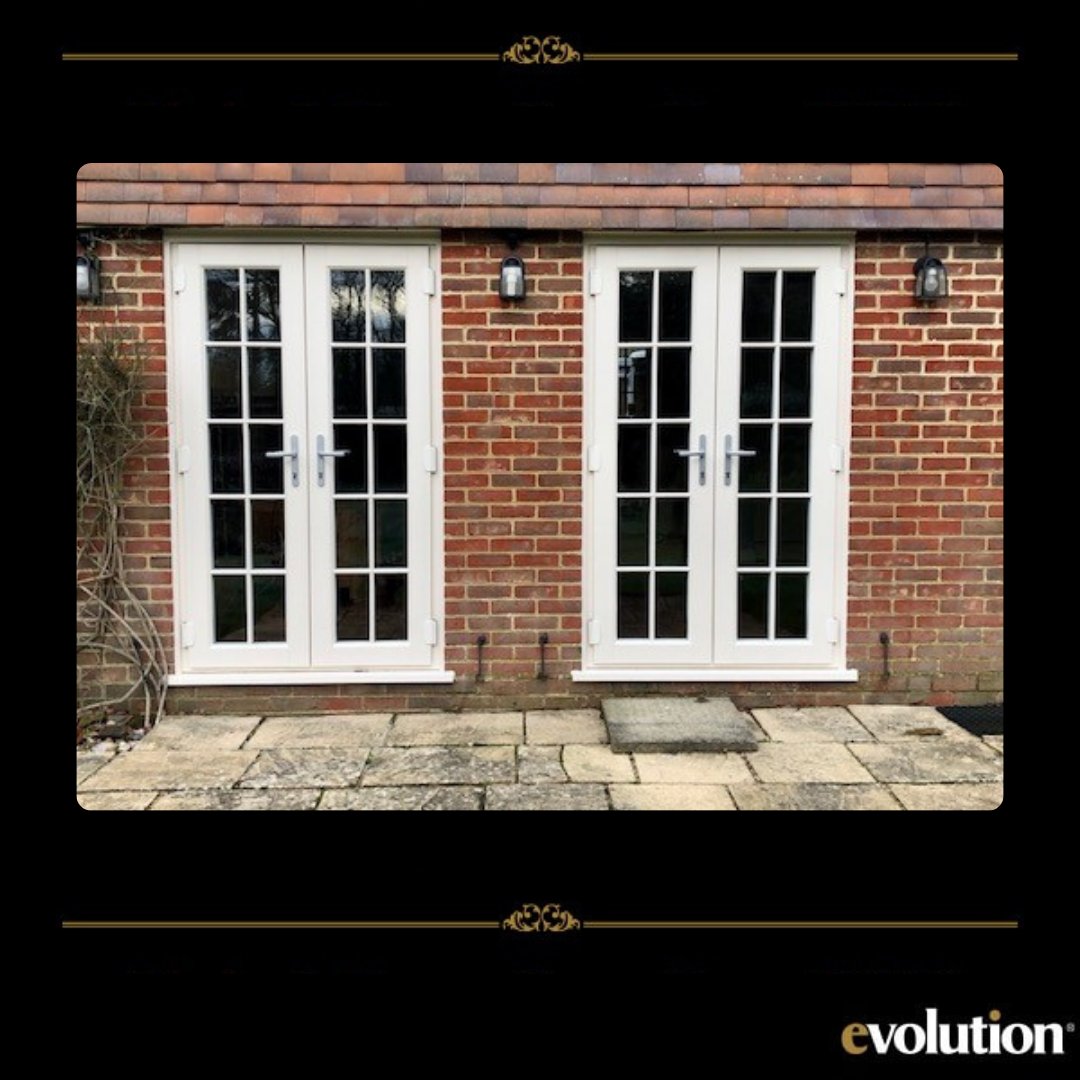 EvolutionMFG's tweet image. Transform your home with our stunning Storm 2 French Doors in Cream Woodgrain! These doors feature 20mm Putty Bars and Satin Handles for a sleek and modern look. 

Installed by another fantastic partner Sussex Surrey Doors and Windows Ltd.

#FrenchDoors #EvolutionWindows