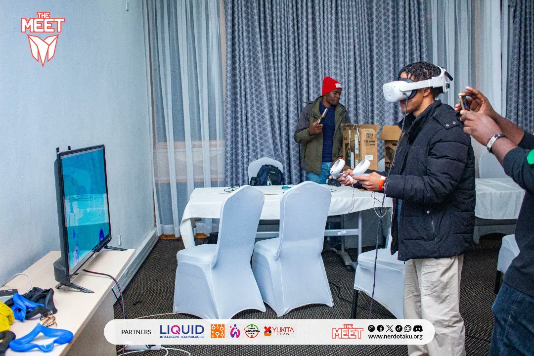 nerdotakuzm's tweet photo. Ready player one❔🥽
The Virtual Reality gaming section of #TheMeet24 was a blast having to bop and weave as gunmen shot at you, constantly re assessing your bearings as you reloaded your artillery in a quest for victory.❤️🥽
Thanks to everyone who stopped by 🥽❤️ https://t.co/l9l5XeFAjg