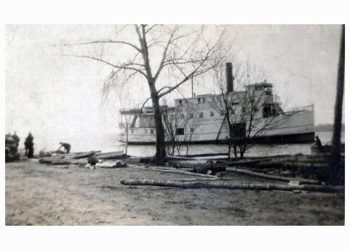 BlackGalley's tweet image. #MajesticWhisky 
Majestic Whisky 🥃 available at the Distillery in Hanwell and @THE_BREWTIQUE 

#DrinkNB 
@NBFoodandBev 
@FredTourism 

SS Magestic cira 1934