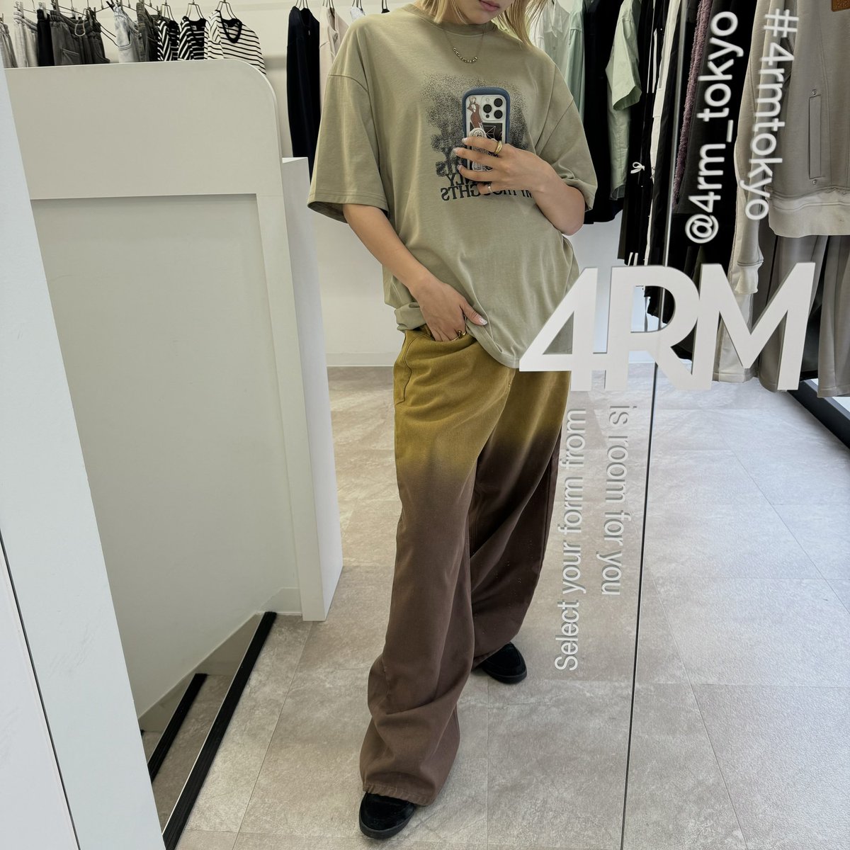 4RM_TOKYO's tweet photo. 『Select shop 4RM』
Flagship store : AM 11:00~PM 19:00 Everyday
Avant-garde fashion 
Online store : 5/25 open

Store address : 東京都 渋谷区 恵比寿 1-15-3 
  Ebisu,1-15-3 Shibuya, Tokyo

#4rm
#4rmtokyo
#selectshop
#セレクトショップ
#韓国ファッション
#韓国ストリート https://t.co/0EFzenQxQn