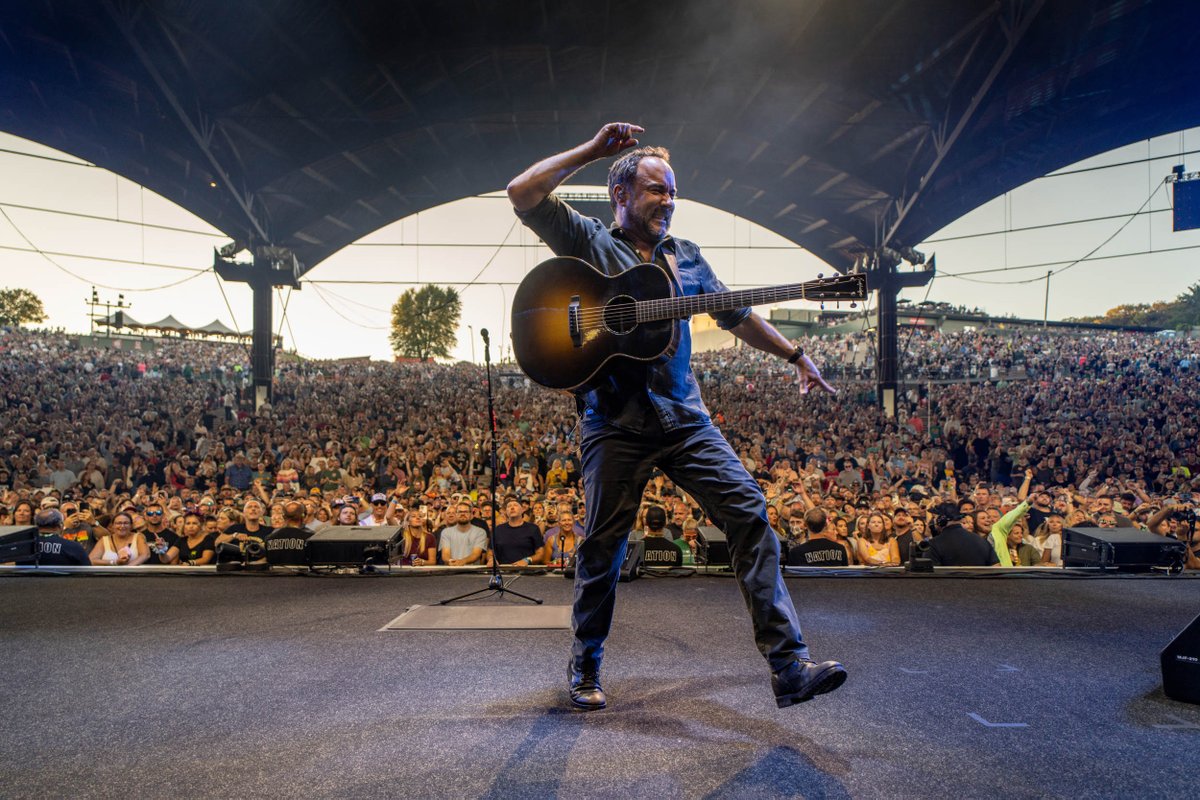 davematthewsbnd's tweet photo. What a night! Thank you all who came out again and joined #DMB2024 at the @alpinevalleyamp on June 30th. 

📸 Sanjay Suchak https://t.co/SM5NKiH8on