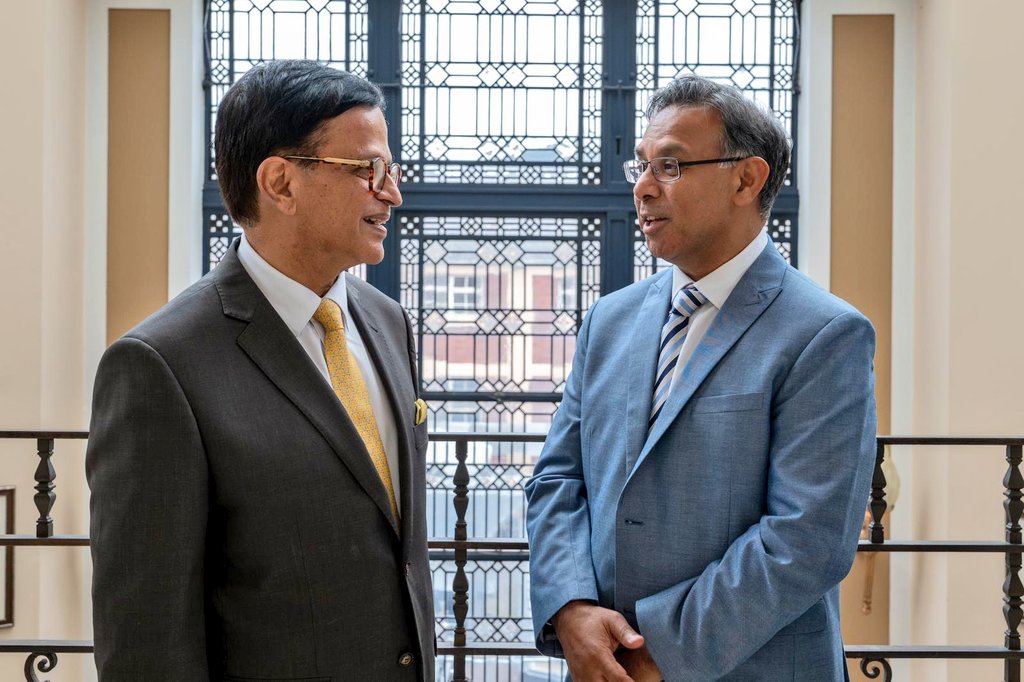 UNITAR_ED's tweet image. Good to also meet with University of Wolverhampton's Vice Chancellor and senior staff. @Profmvreddy