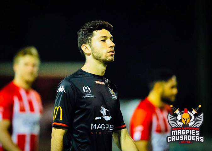 Allá por 2018, <a href="/Pabloplluch/">Pablo Pérez Lluch</a> un joven de Jerez de los Caballeros, haciendo honor a los intrépidos conquistadores de nuestra tierra, se convirtió en el primer extremeño en jugar en Australia. Lo hizo en el <a href="/MagpiesCrusader/">Magpies Crusaders United</a> de la 2ª Australiana. 🧠⚽️🚀