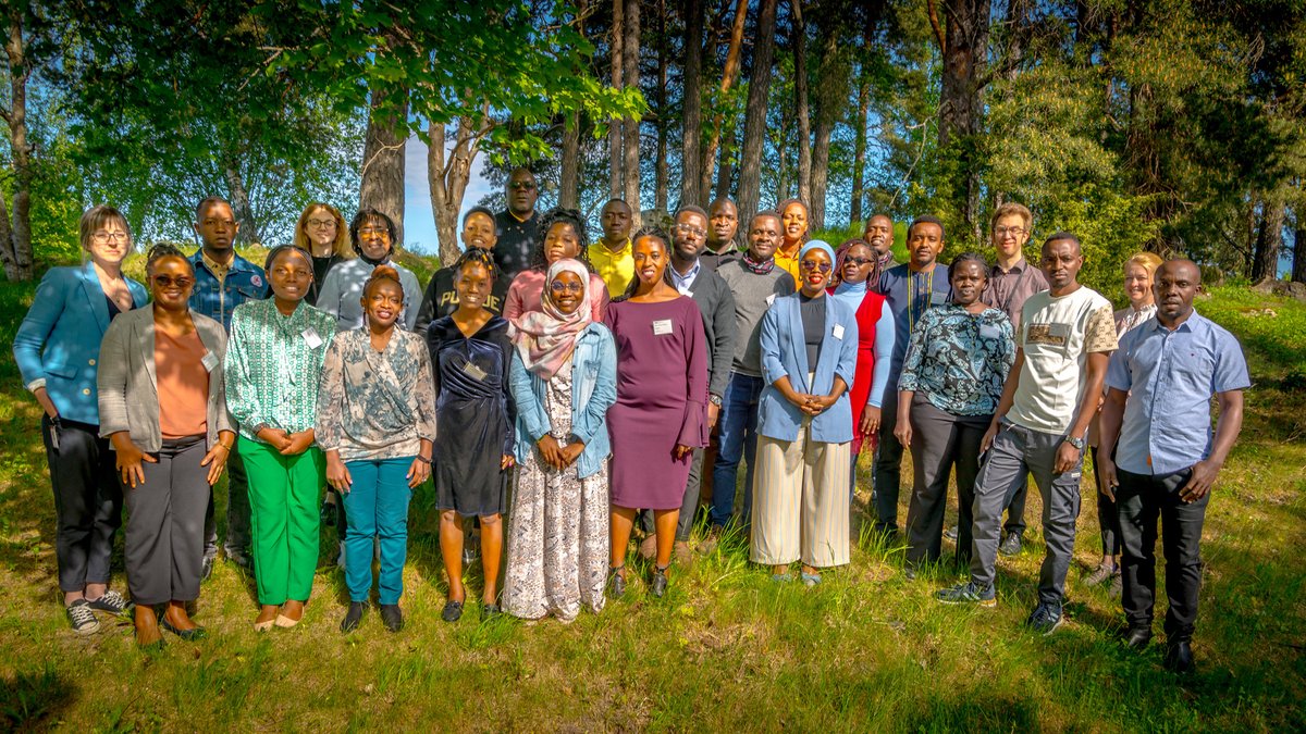 Mjältbrand reduceras med utbytesprojekt.
I ett internationellt program genomförs samarbeten och projekt som räddar djurs och människors liv. Genom att förändra arbetssätt och påverka attityder kan konsekvenser av exempelvis mjältbrand minskas. 
sva.se/aktuellt/nyhet…