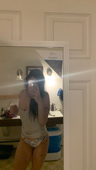 Goodmorning 😈🫣 https://t.co/OgoAXhumb5