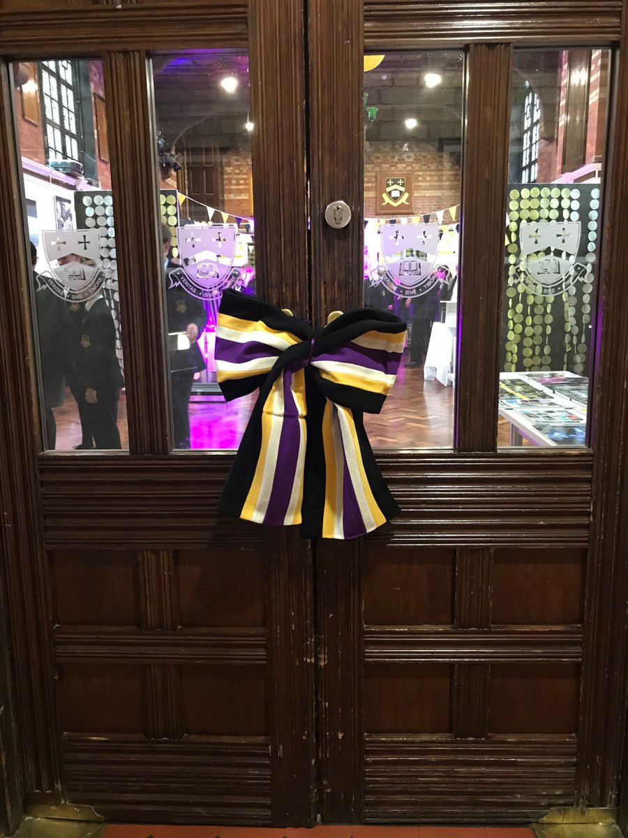 Caterham_School's tweet photo. The Caterham School Museum is OPEN! Explore the brilliant efforts of our First Years & learn a little local history too! #CreateABuzz @caterhamprep @oldcaterhamians https://t.co/90CPG8SMMa