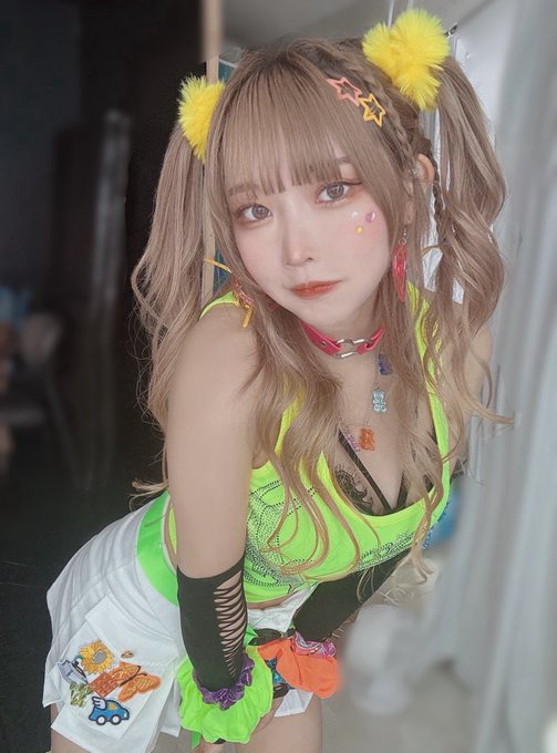 コスプレイヤーりなしぃのTwitter画像23