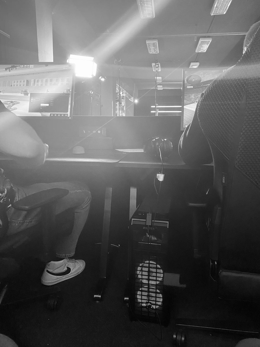 Wiele osób pyta, więc oficjalny statement odnośnie <a href="/thunderflashgg/">ThunderFlash</a> pojawi się w niedalekiej przyszłości na socialach organizacji.