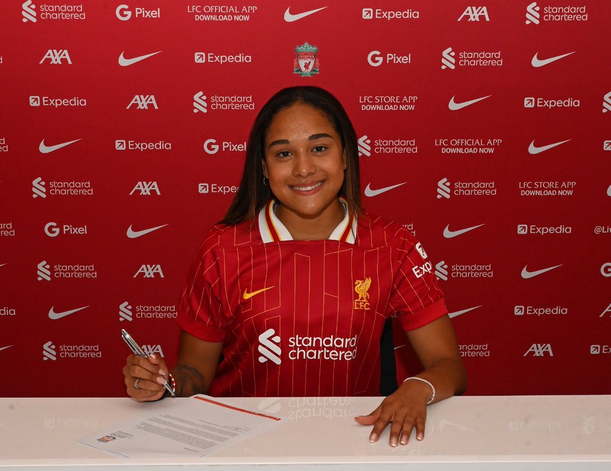 MakeusDreamBR's tweet photo. Olivia Smith é o mais novo reforço do Liverpool! Quer saber o motivo de tanta empolgação?

A canadense de 19 anos é fã de um golaço! Segue a thread: https://t.co/L2v664ewXx