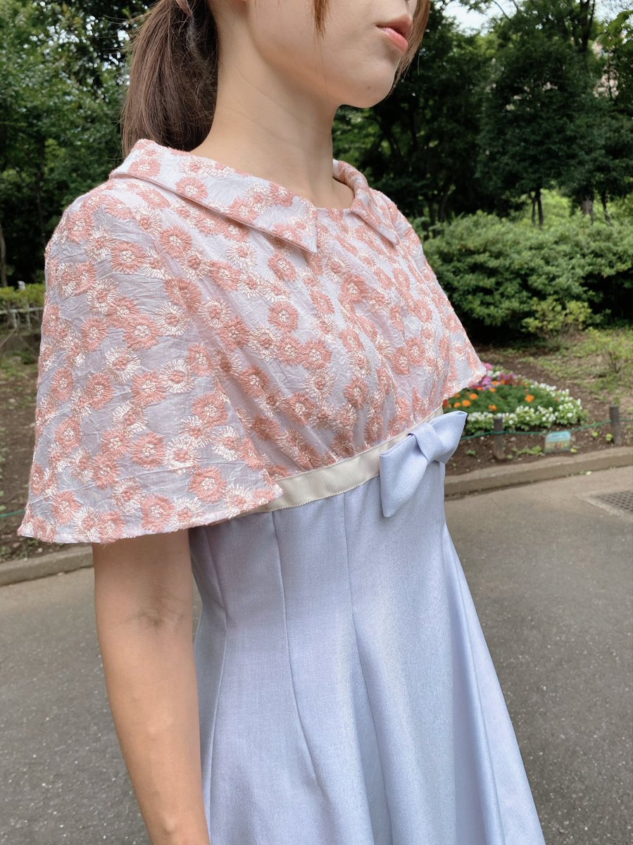 ラプンツェルイメージのワンピースはこのようになりました☺️✨(デザイン画から装飾はおとなしめ)