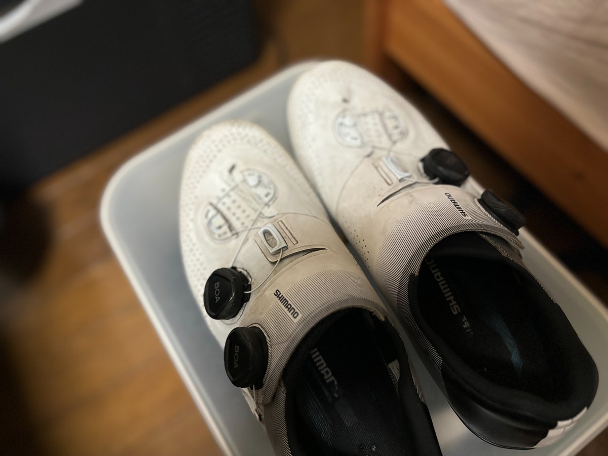 tyosukejs3's tweet photo. クリートを新しいのに交換すると、シューズはもう大分くたびれていても、新鮮な気分になりますね😆
明日の夕方は、☔降らず🚴乗れそうな感じ👍
#SPDSL
#自転車シューズ https://t.co/ZFa1ldYhL6