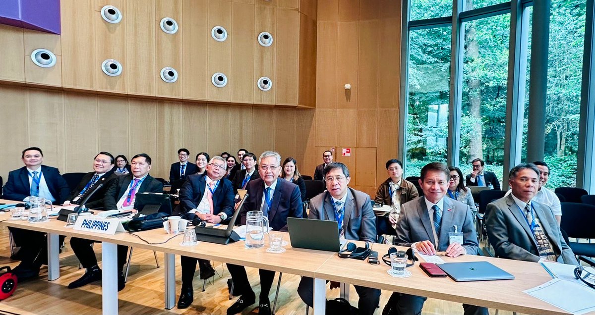 malaya_ed's tweet photo. Glad to see high-level 🇵🇭 delegation led by Justice Caguioa at ⁦@HCCH_TheHague⁩ Special Comm mtg. PH is State Party to Service Convention &amp; considering accession to Evidence Conv as means to facilitate cross-border legal cooperation &amp; enhance the administration of justice https://t.co/Jx3bSgGpEy