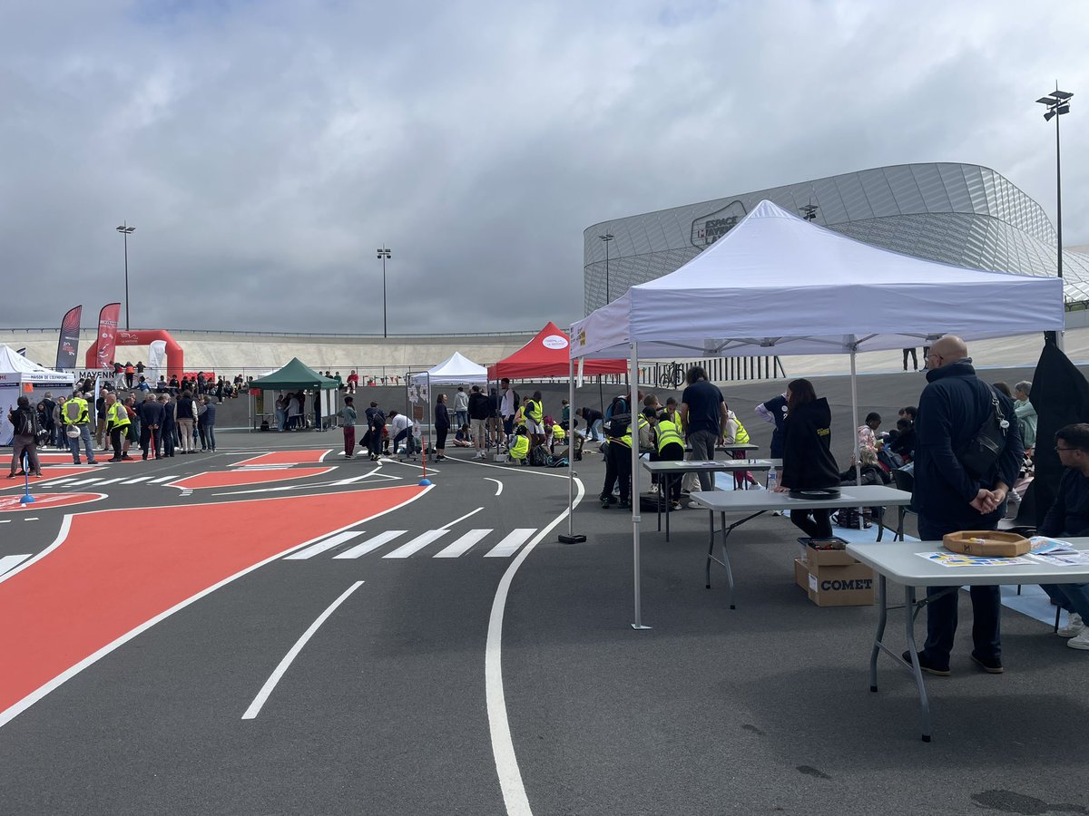 Céline Loiseau tweet media