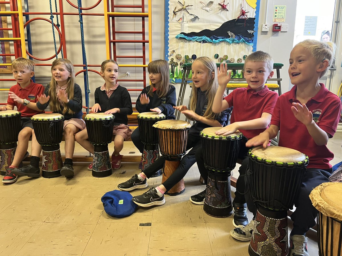 Hendrefoilan's tweet photo. Y1 Turtles have had a great morning of African Drumming. Thank you Jason from BeatUp for a wonderful time! #hdfpturtles #hdfpExA #hdfpEIC https://t.co/ZZ5VLUgGsF