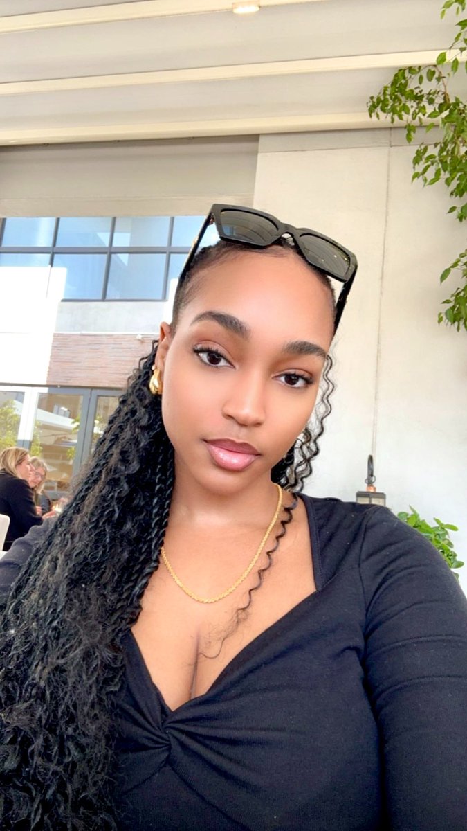 _beckyyyyyyy's tweet photo. 🖤 https://t.co/HBdTNcVSUm
