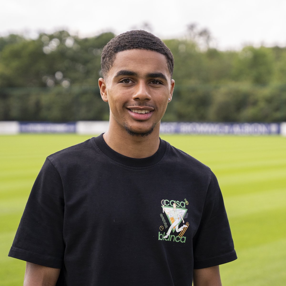 WBA's tweet photo. ✍️ Deago Nelson
✍️ Archie Kirton
✍️ Evan Humphries
✍️ Adriel Walker 

Four of our youngsters have taken a memorable step in their development by agreeing professional terms at The Hawthorns! 👏