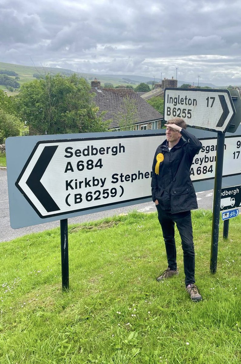 👋 <a href="/timfarron/">Tim Farron</a>