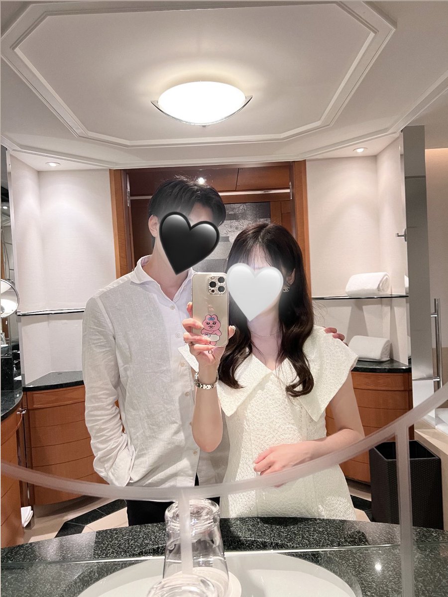 _candy_75's tweet photo. ディナーの後『この後行きたいところある！』って彼に言われ、、、まさかのプロポーズ😭✨しかも密かに憧れていたリッツカールトンで🌹愛のこもったお手紙も本当に嬉しかった。私の理想が詰まったプロポーズを本当にありがとう🤍 https://t.co/LGCN2wflN7