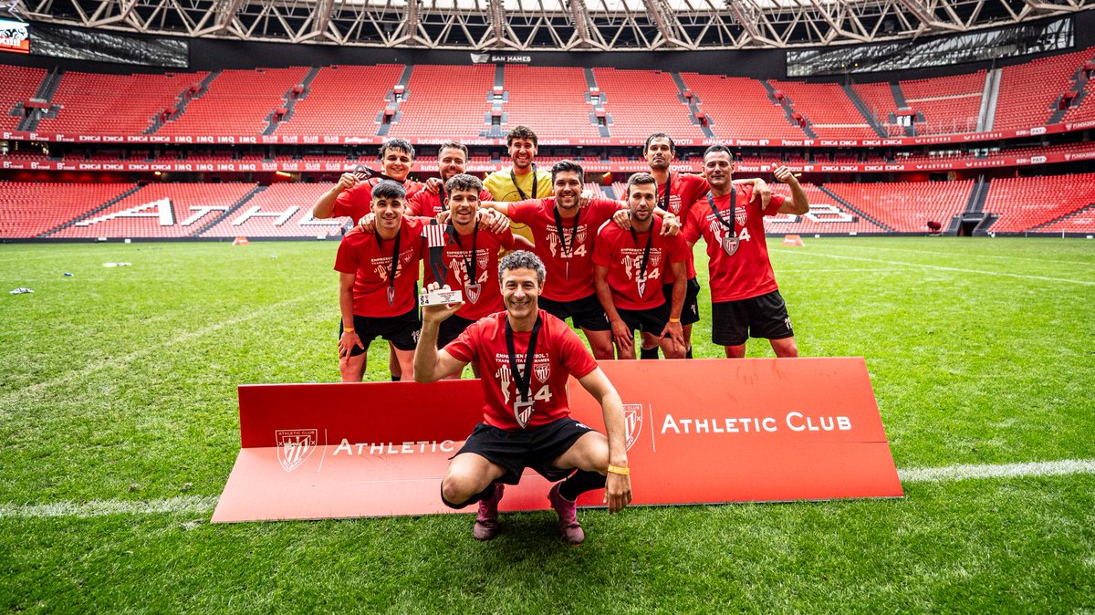GrupoUrbegi's tweet photo. #Urbegi gana el primer torneo de fútbol 7 de empresas en #SanMamés, organizado por @AthleticClub.

#PabloOcaña, socio del Grupo Urbegi, firma esta crónica de la maravillosa jornada que vivimos el sábado: https://t.co/0cjZpniKdJ

Todos los detalles: https://t.co/3tvkvnyAVv https://t.co/eKUcxvbsoW