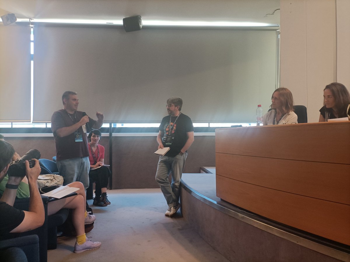 Tiene mucho valor siempre escucharos. <a href="/programamos/">Programamos</a>
<a href="/mcanosan/">mcanosan</a> 
<a href="/AIhubCSIC/">AIhub.CSIC</a>