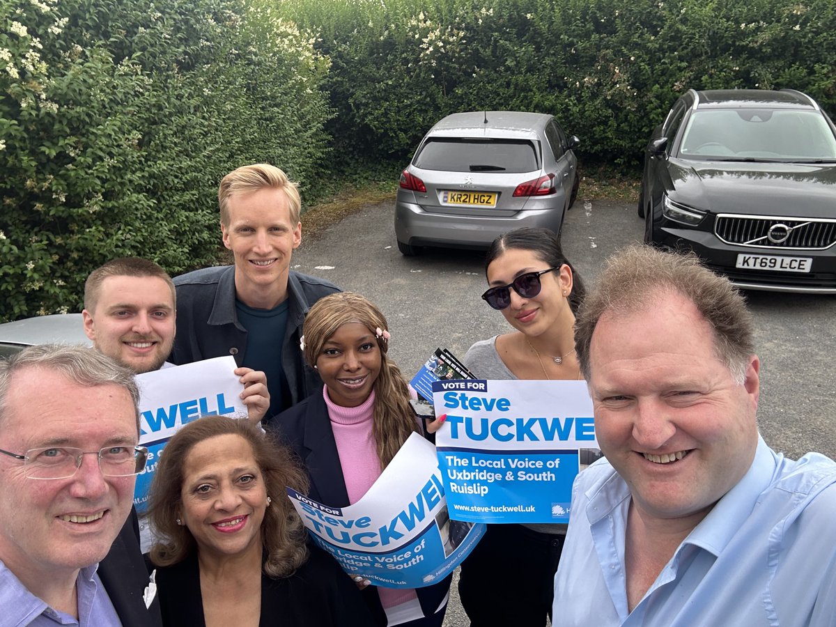 We’re not letting up for one second. ⁦<a href="/tuckwell_steve/">Steve Tuckwell</a>⁩ will be re-elected on Thursday! ⁦<a href="/Ealing_Tories/">Ealing Conservatives</a>⁩ ⁦<a href="/Conservatives/">Conservatives</a>⁩