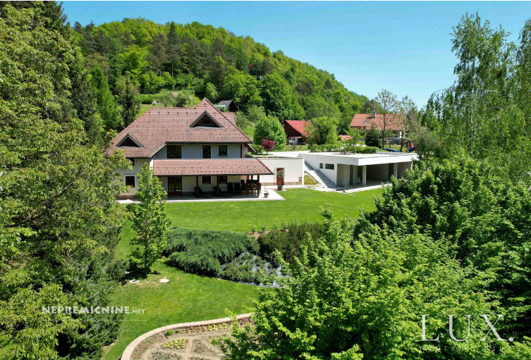 Uroš Dragar tweet media