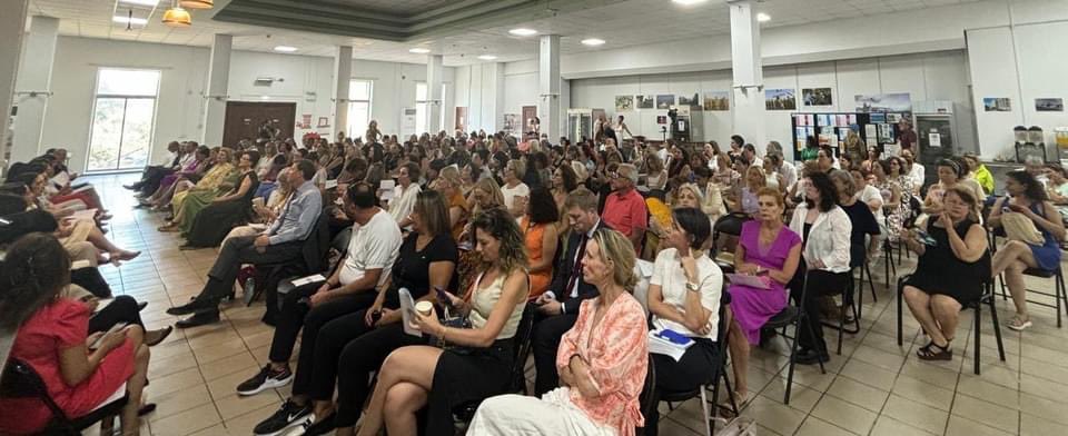 RitaKaratzia's tweet photo. Great turnout from both sides of the Divide at yesterday’s Outreach event organised by the #CyprusWomenBicommunalCoalition @cypwbc with the support of @IrlEmbCyprus.
Suggestions were shared on the way forward.
#Cyprus #Κύπρος #Kibris
Press Release➡️ https://t.co/jqveBH1adc https://t.co/cT7mv0WRs2