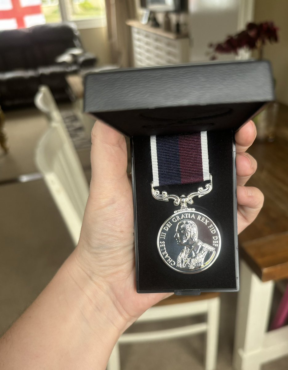So this just happened… I was presented my LSGC Medal 🎖️ marking 15 years of Long Service Good Conduct in the <a href="/RoyalAirForce/">Royal Air Force</a>. Feeling proud 🇬🇧
