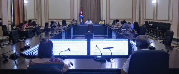 El desarrollo local y la labor de los órganos municipales centró análisis de encuentro de Grupo de Asesoría Científica y de Innovación de las Oficinas Auxiliares de <a href="/AsambleaCuba/">Asamblea Nacional Cuba</a>, con participación de su presidente Esteban Lazo, <a href="/ArmandoRguezB/">Armando</a> y <a href="/AdaGuzon/">Ada Guzón Camporredondo</a>.
<a href="/EdMartDiaz/">Eduardo Martínez Díaz</a> 
<a href="/citmacuba/">Ministerio de Ciencia, Tecnología y Medio Ambiente</a>