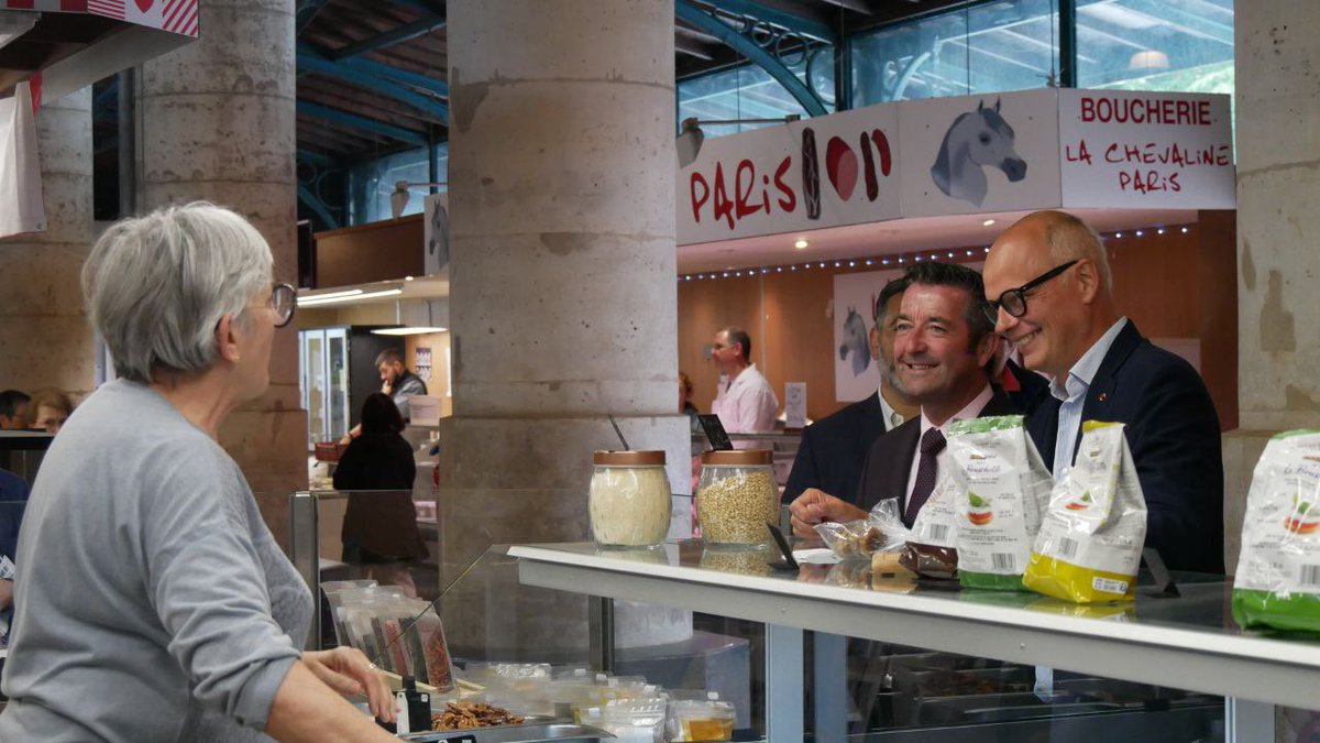 KARL OLIVE tweet media