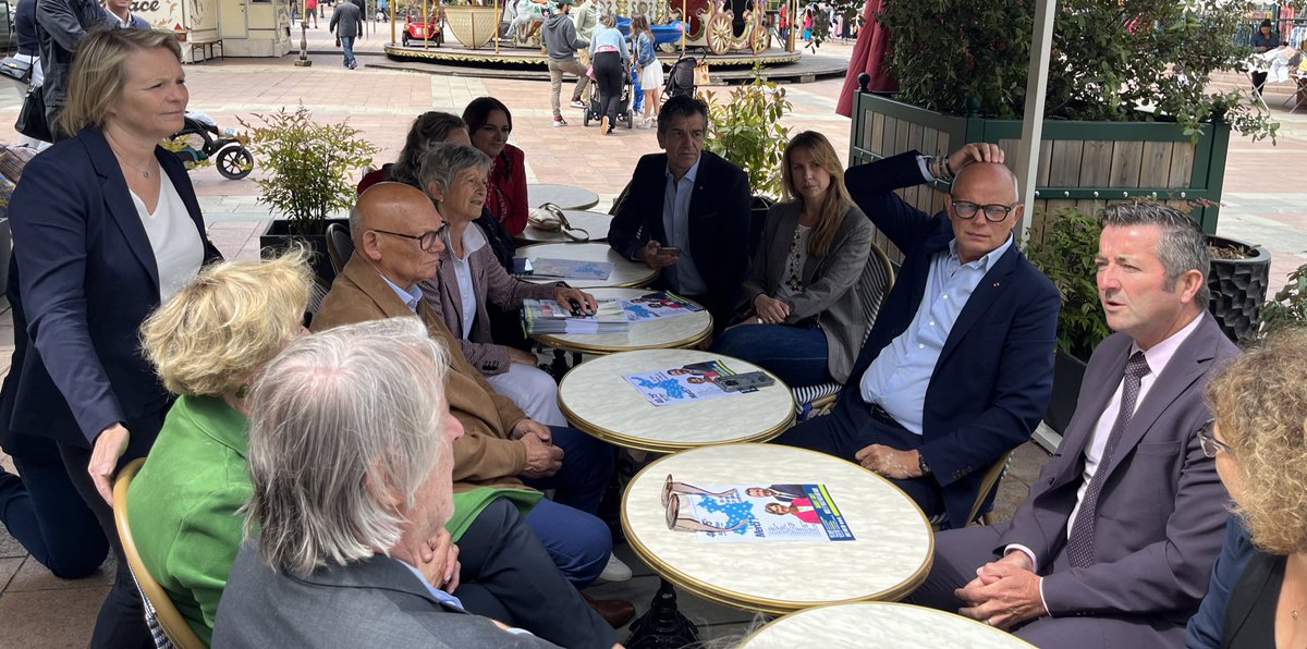 KARL OLIVE tweet media