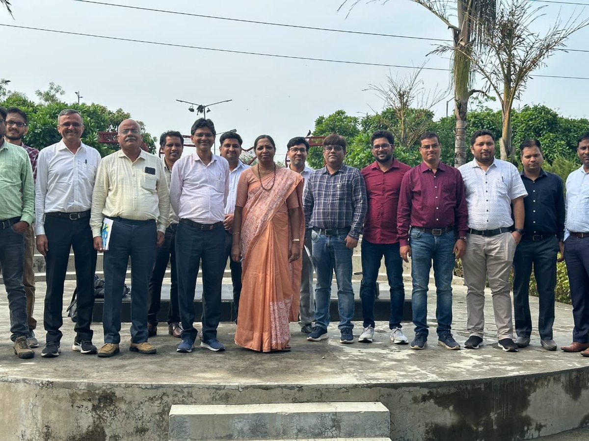 mopr_goi's tweet photo. Ministry of Panchayati Raj organized a workshop with States viz. Uttar Pradesh, Uttarakhand, Maharashtra, Karnataka, Madhya Pradesh, Odisha to gather inputs on estimate preparation for #development projects. #MoPR is integrating #eGramSwaraj with #SECURESoft. #EstimateCalculation https://t.co/L2qExRSiQ5