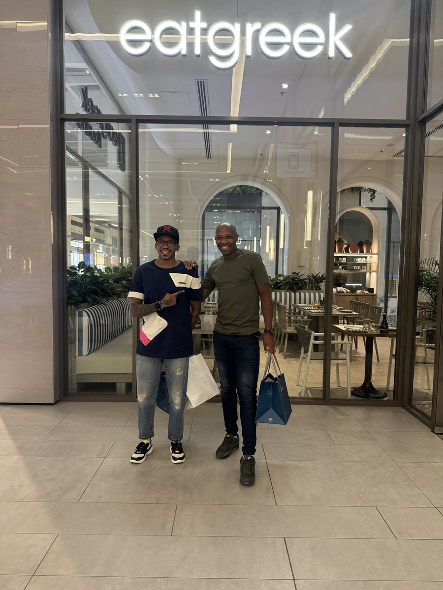 Songezo Jim Ndavuza tweet media