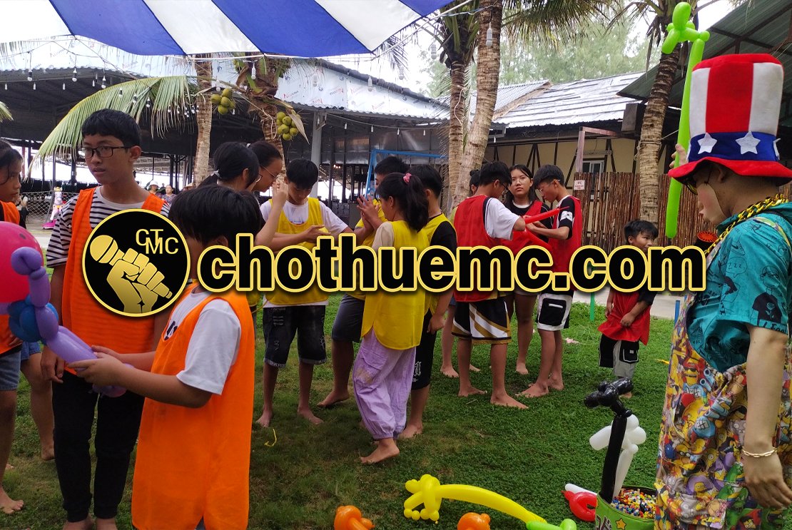 ChoThueMC's tweet photo. Kịch bản mc tiệc sinh nhật trẻ em d��nh cho các bạn mc, quản trò và kể cả chủ tiệc muốn tham khảo. Xem chi tiết tại: https://t.co/WnkJq88Utu
#chothuemc #ctmc #cho_thuê_mc #mc_sự_kiện #dịch_vụ_cho_thuê_mc #sinh_nhật_trẻ_em https://t.co/eTnW7TtUnG