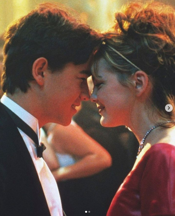 TheCinesthetic's tweet photo. 10 Things I Hate About You (1999) https://t.co/Jml2xsPI7u