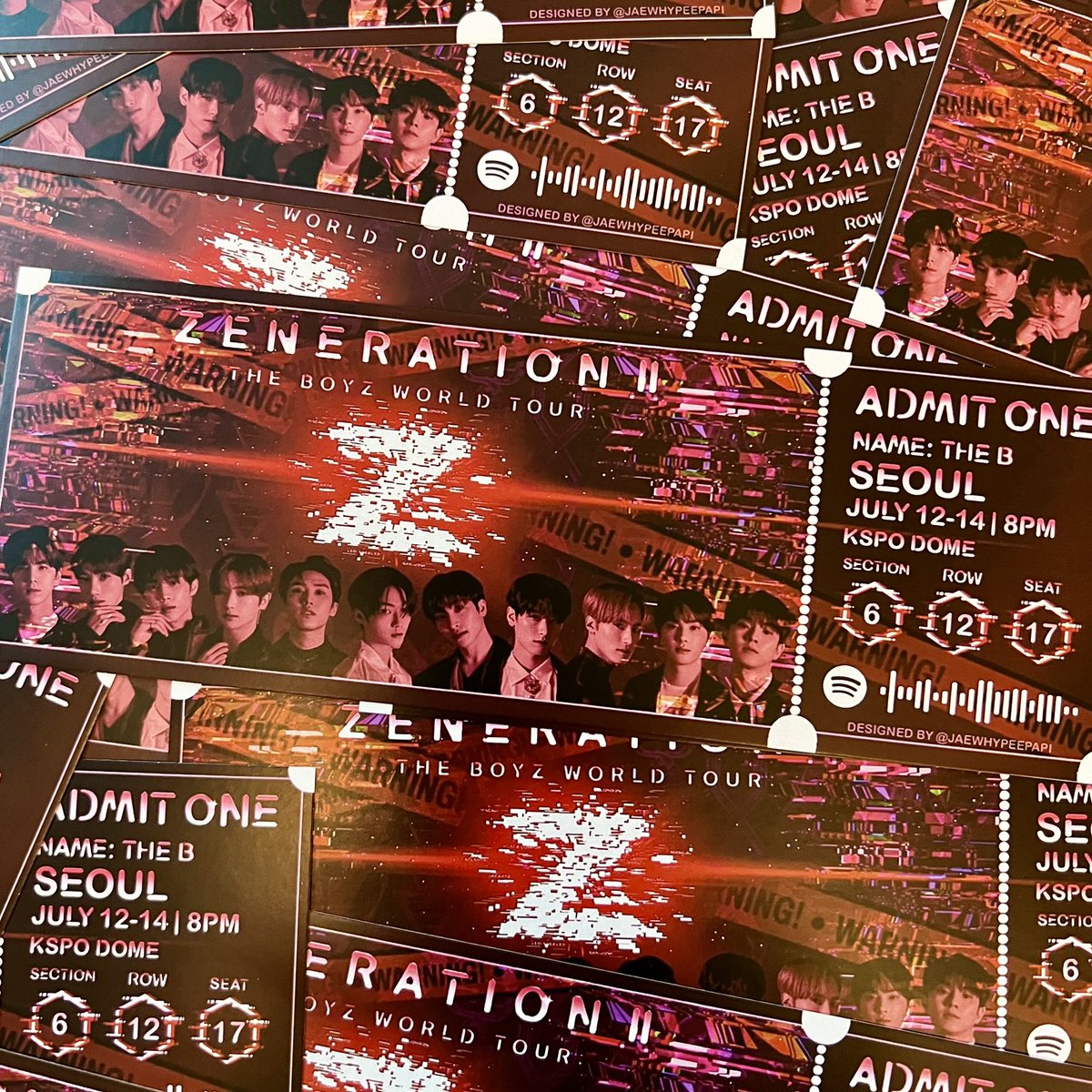 dear97x00's tweet photo. 𝗧𝗛𝗘 𝗕𝗢𝗬𝗭 𝗪𝗢𝗥𝗟𝗗 𝗧𝗢𝗨𝗥 : 𝗭𝗘𝗡𝗘𝗥𝗔𝗧𝗜𝗢𝗡 Ⅱ

💗✨더보이즈 지류티켓 나눔합니다✨💗

🗓️날짜: 7.13 (중) / 7.14 (막)
📍시간 및 장소: 당일 공지

뒤에는 해외더비가 한국어로 쓴 메시지예요

해외더비 친구가 열심히 만들어서 많이 받아가 주세영~🫶🏼

#THEBOYZ #더보이즈 https://t.co/qTEAmf5dGP