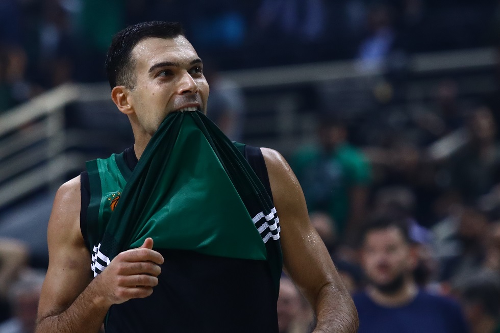 Tsarumon1's tweet photo. Πέρυσι οι απέναντι μας πήραν το μεγαλύτερο μουνί. Φέτος εμείς κάναμε ρελάνς. #OlympiacosBC https://t.co/ZRkCqqO6QT