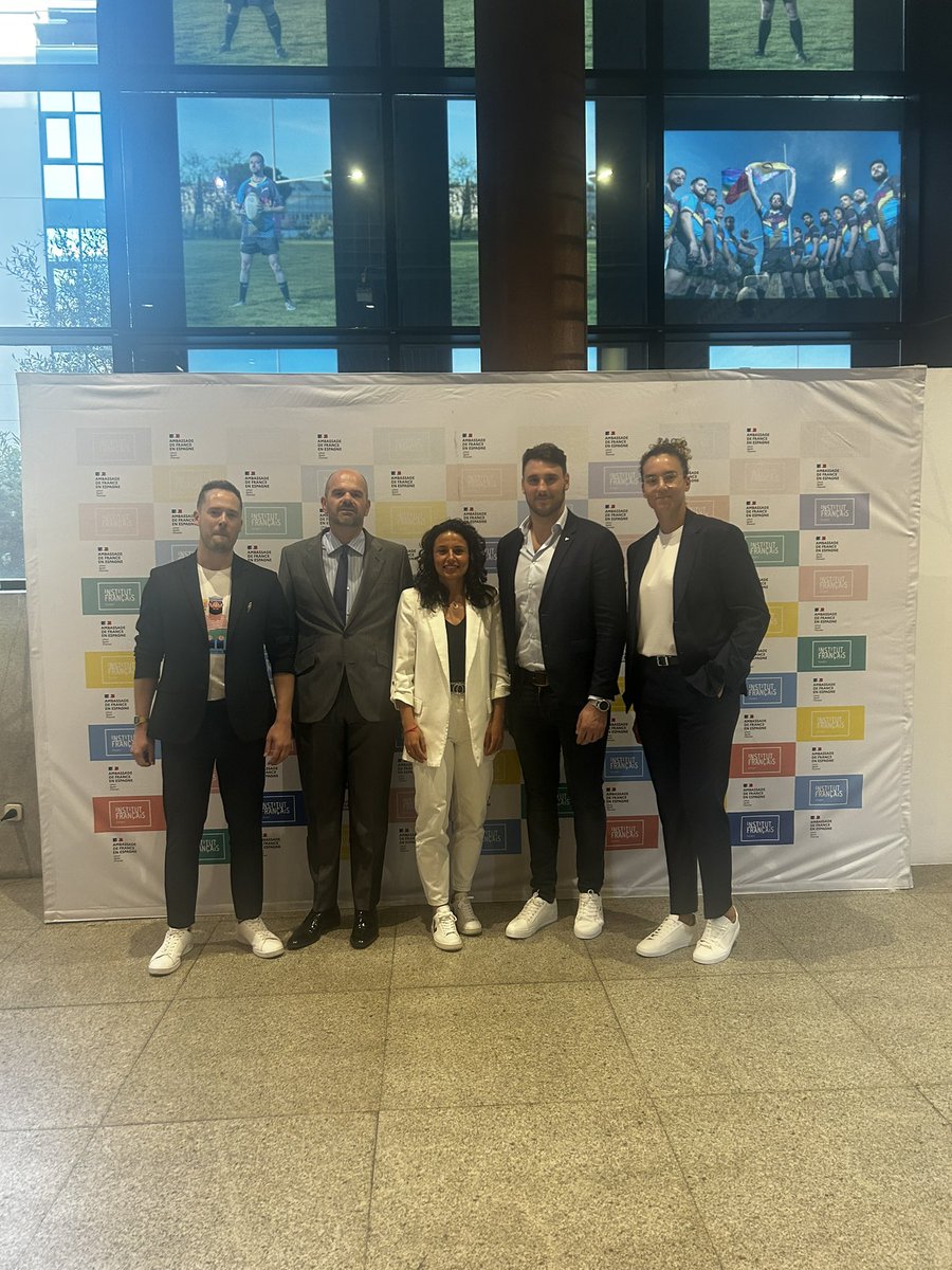 Ayer hemos celebrado el Orgullo y la inclusión con un evento especial dedicado al deporte 🥇🏳️‍🌈

Tenemos el placer de recibir a <a href="/IvanaAndresSanz/">Ivana Andrés Sanz</a> <a href="/victorg91/">Víctor Gutiérrez</a> <a href="/LauraNicholls1/">Laura Nicholls</a> y <a href="/EmilienBuffard/">Emilien Buffard</a>