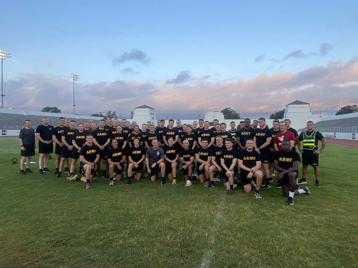 curtisbuzzard's tweet image. Great having WTVM’s Jason Dennis (soaked red shirt) join me for PT this morning with Armor Lieutenants getting ready to head to their first unit! It was a tough workout for two old guys! @MCoEFortMoore #BeMoore