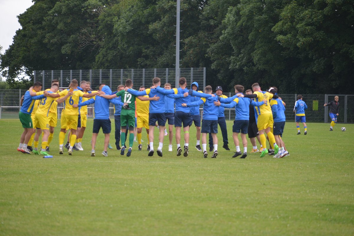 Die Frauenmannschaft des FC #DFK #Oberschlesien spielt heute um 15:00 Uhr und die Männermannschaft um 17:30 Uhr.
Die Spiele werden Live übertragen youtube.com/@Europeada2024