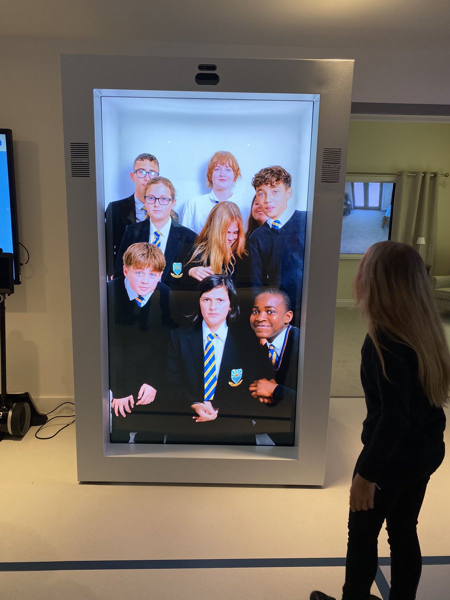 FXS_DT's tweet photo. Great rewards trip to @bt_uk @adastralpark for some year 8 @FXS_School D&amp;T students today. #inspired https://t.co/Ifk6rIXfQe