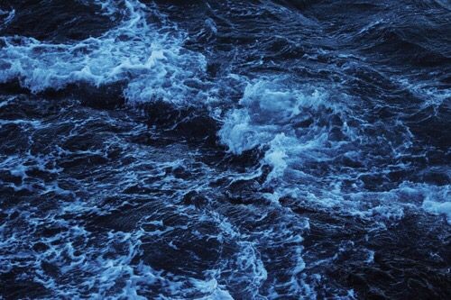 elemmiressoul's tweet photo. dark-blue waves. https://t.co/of3s3sR4Mp