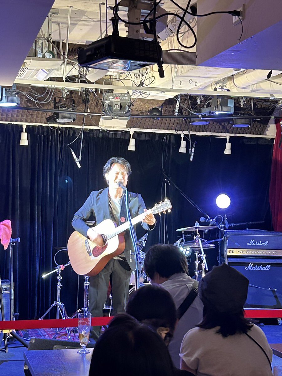 goro_tatsuta's tweet photo. 6/30 STREAMレコ発
応援出演でした
ありがとうございました

笑顔溢れる幸せの時間でしたよ

皆んなと過ごせる時間は
何よりも幸せですね〜

余韻を胸に
また制作の日々に戻ります
#GOROTATSUTA
#stream
#Nabecd https://t.co/Gf4Y1HoUcF