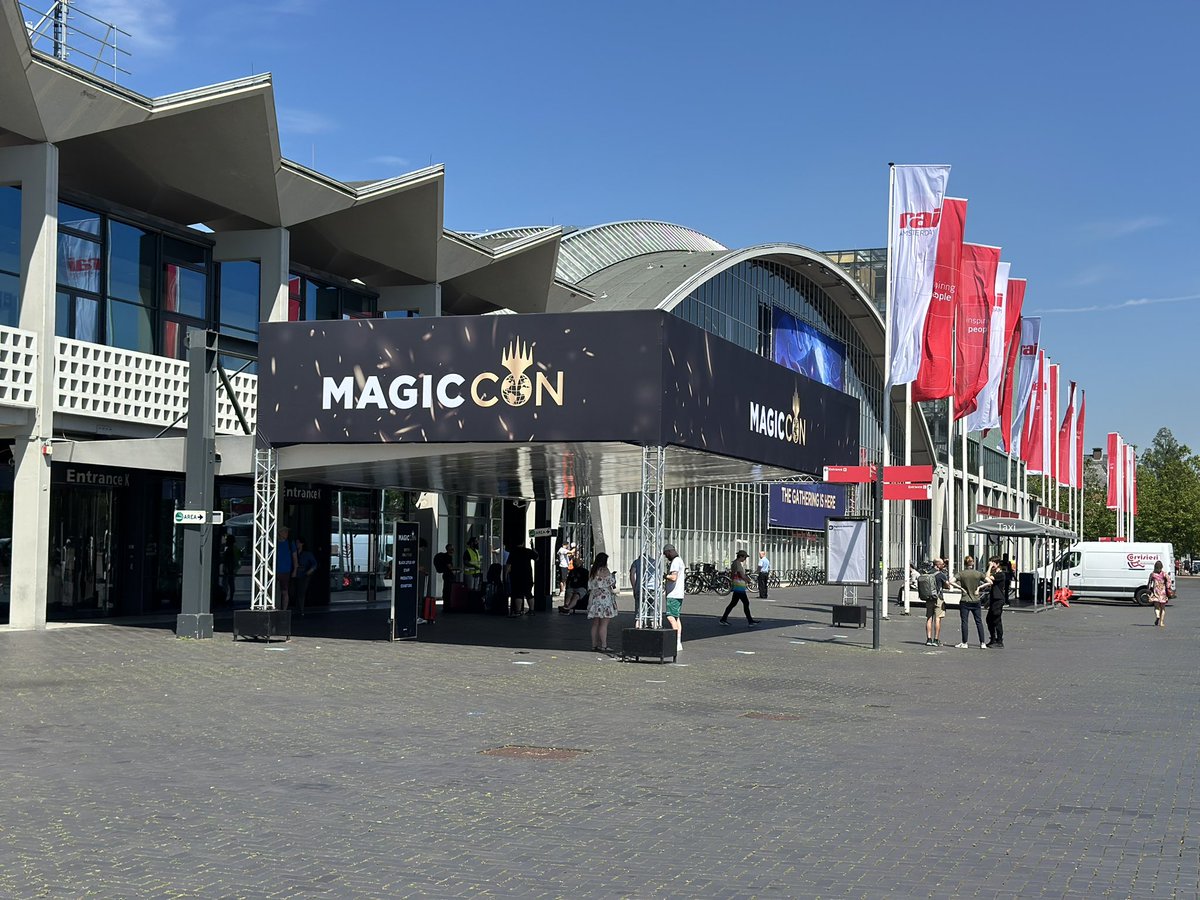 What do you want the next destination for Euro #MagicCon to be?
I’m hoping for Italy, Prague, Slovakia, or Slovenia.
Also, I hope <a href="/PleasantKenobi/">PleasantKenobi</a> makes his Secret Lair event a recurring one, it was sick! 🔥