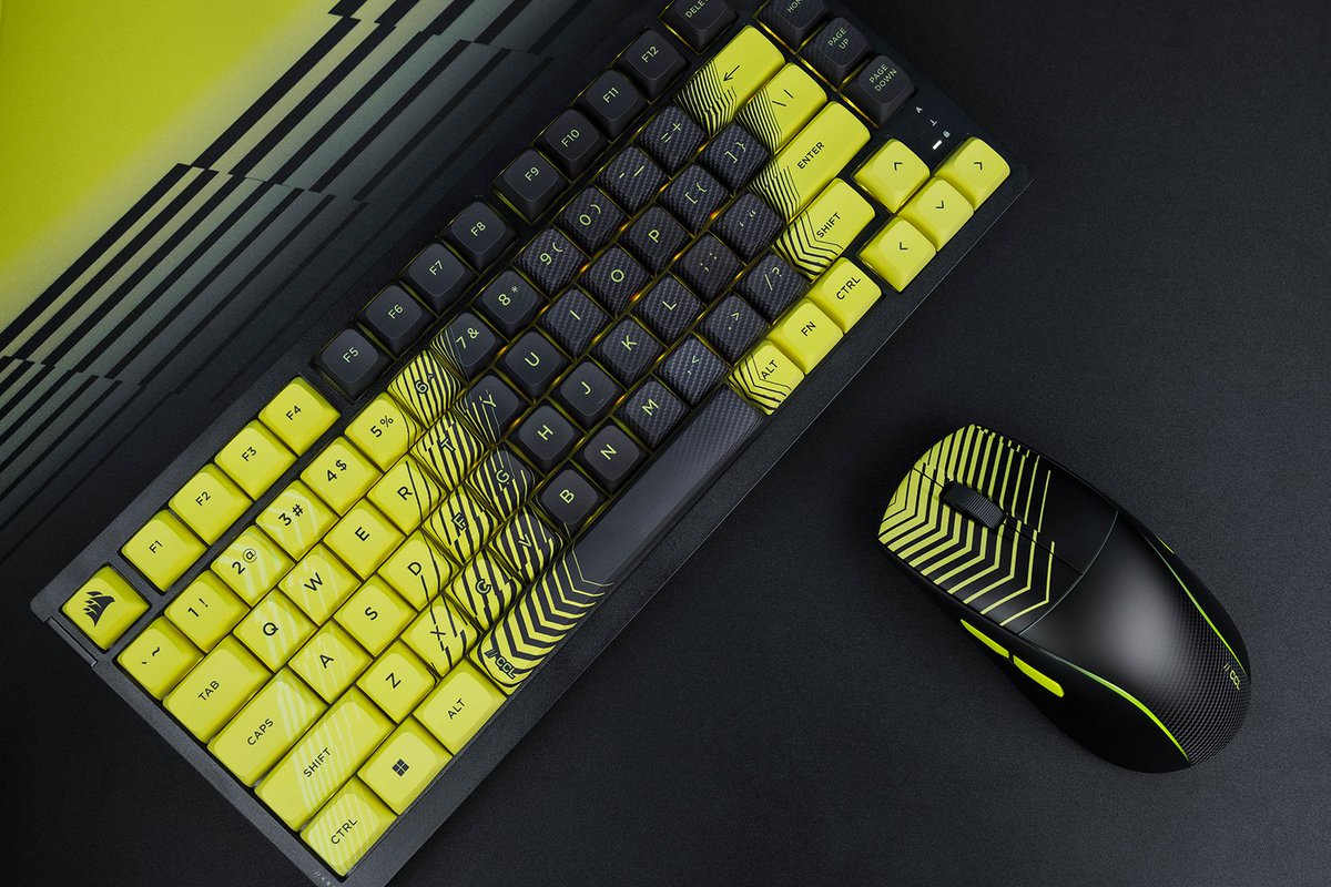 Who does this bundle remind you of? 🖤💛

(Yes, you can tag yourself)

🎨 “Velocity” from CORSAIR Custom Lab